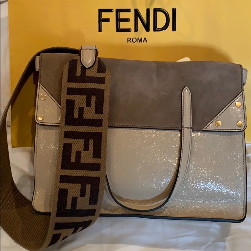 Brand new Fabulous Fendi Grace flip bag